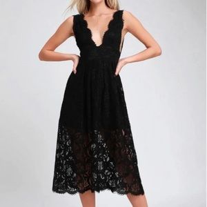 NWT black lulus lace dress